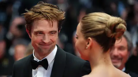 Jennifer Lawrence y Robert Pattinson en Cannes Jennifer Lawrence y Robert Pattinson en Cannes