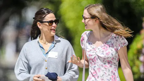 Jennifer Garner y su hija Violet Affleck Jennifer Garner y su hija Violet Affleck
