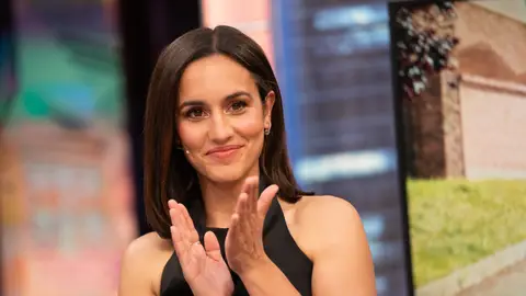 "Aléjate de la mierda y sé un enigma": el misterioso consejo de un productor a Megan Montaner "Aléjate de la mierda y sé un enigma": el misterioso consejo de un productor a Megan Montaner