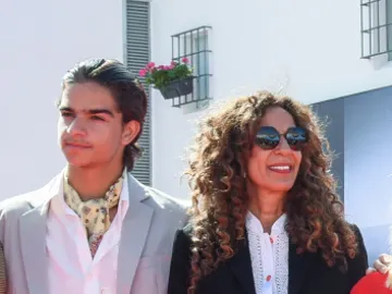 Rosario Flores y su hijo, Pedro Antonio, en 2023 Rosario Flores y su hijo, Pedro Antonio, en 2023