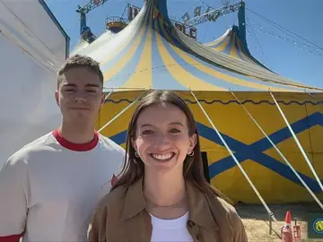 Jóvenes en el circo Jóvenes en el circo