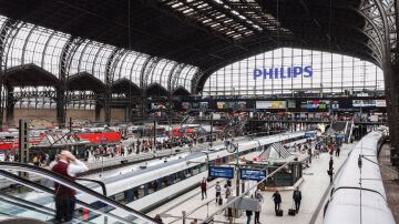 Heridas doce personas en un ataque con arma blanca en la estación de tren de Hamburgo (Alemania)
