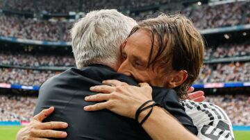 Modric y Ancelotti