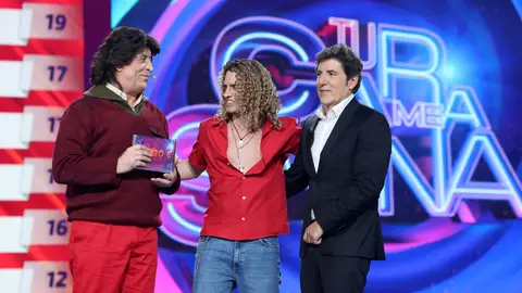 Mikel cede su premio a Goyo Mikel cede su premio a Goyo