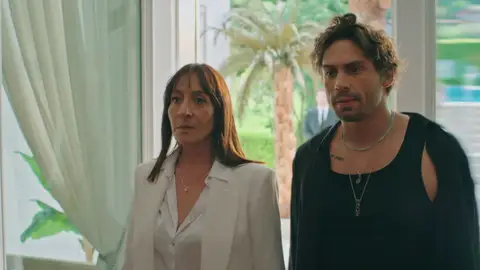 Nükhet y Kaya Nükhet y Kaya