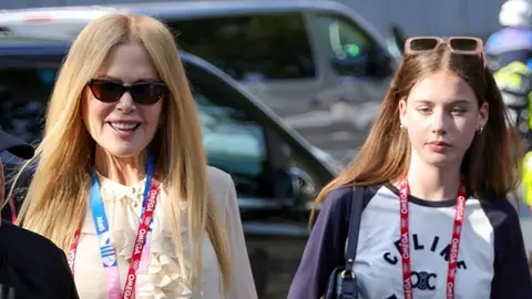 Nicole Kidman y su hija Faith Nicole Kidman y su hija Faith