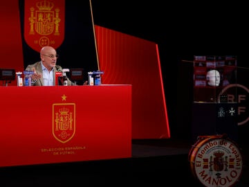 Luis de la Fuente comparece en rueda de prensa en Las Rozas