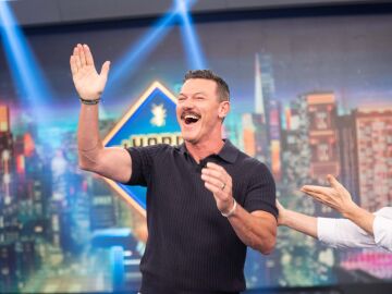 Vuelve a ver la entrevista completa a Luke Evans en El Hormiguero