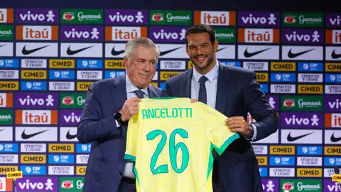 Ancelotti, presentado como nuevo técnico de Brasil Ancelotti, presentado como nuevo técnico de Brasil