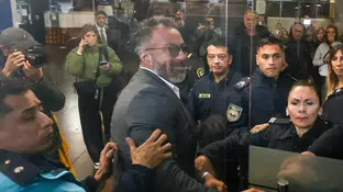 Leopoldo Luque, a su llegada al juicio por la muerte de Diego Armando Maradona este martes, en Buenos Aires Leopoldo Luque, a su llegada al juicio por la muerte de Diego Armando Maradona este martes, en Buenos Aires