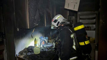 Incendio registrado en una vivienda de Parla (Madrid) 