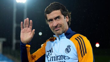 Raúl González, técnico del Castilla