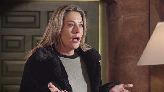 As&iacute; comienza el tercer episodio de Traitors: Anuska resucita cuando todos la daban por asesinada
