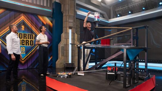 "&iexcl;Muy bueno!": Luke Evans, fascinado con el efecto mariposa de El Hormiguero