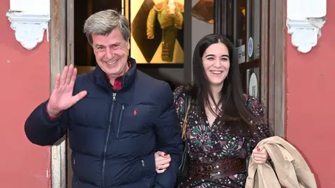 Cayetano Martínez de Irujo y Bárbara Mirjan Cayetano Martínez de Irujo y Bárbara Mirjan