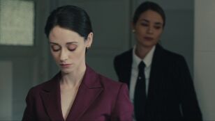 Amanda y Sara coinciden en el ba&ntilde;o del juzgado