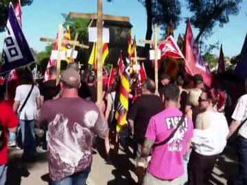 La plantilla de Freixenet sale a la calle para protestar contra el despido de 180 trabajadores La plantilla de Freixenet sale a la calle para protestar contra el despido de 180 trabajadores