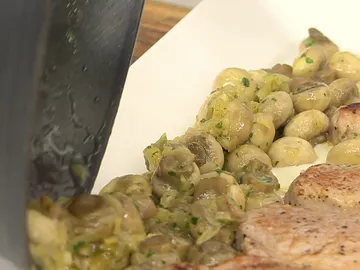 Karlos Arguiñano: "Una forma muy sencilla de hacer champiñones súper ricos" Karlos Arguiñano: "Una forma muy sencilla de hacer champiñones súper ricos"