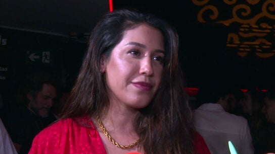 Gabriela Guill&eacute;n hablando con los medios de comunicaci&oacute;n