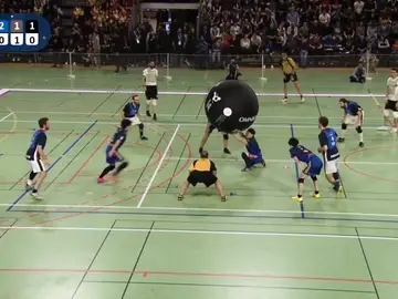Un partido de 'Kin-Ball' Un partido de 'Kin-Ball'