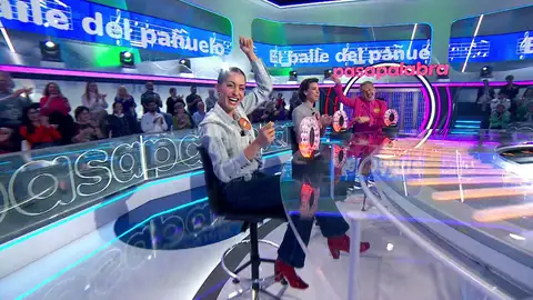 Hiba Abouk baila por Leonardo Dantés en Pasapalabra: “La danza del clínex” desata la nostalgia Hiba Abouk baila por Leonardo Dantés en Pasapalabra: “La danza del clínex” desata la nostalgia
