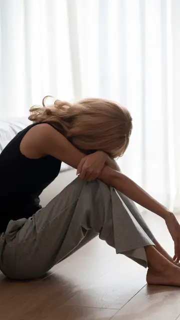 Mujer triste Mujer triste