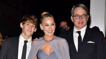 Sarah Jessica Parker y Matthew Broderick con su hijo James Wilkie Broderick