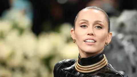 Miley Cyrus en la Met Gala 2025 Miley Cyrus en la Met Gala 2025
