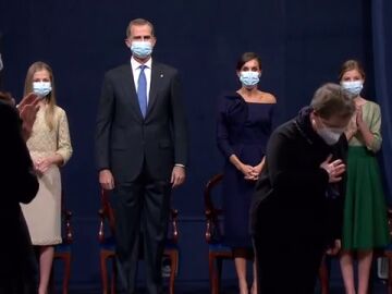 Efemérides de hoy 3 de junio de 2025: Se otorga el Premio Princesa de Asturias a los sanitarios pandemia de Covid19