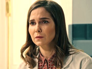¿Begoña, sospechosa? el sargento interroga a la enfermera tras una grave acusación de María 