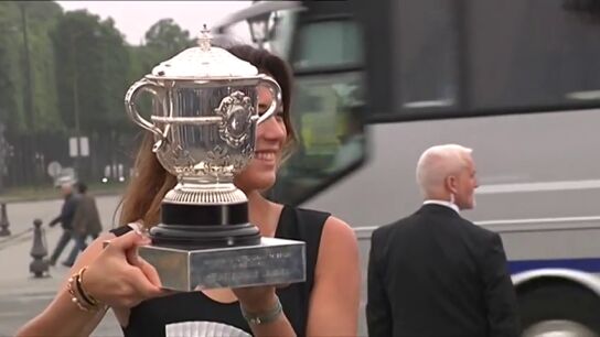Efem&eacute;rides de hoy 4 de junio de 2025: La tenista Garbi&ntilde;e Muguruza gana Roland Garros
