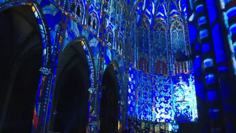 'Luminiscencia', un espectáculo inmersivo de luz y sonido transforma la Catedral del Buen Pastor en San Sebastián 'Luminiscencia', un espectáculo inmersivo de luz y sonido transforma la Catedral del Buen Pastor en San Sebastián