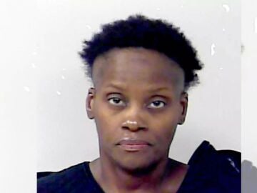 Foto policial de Rhonda Paulynice.