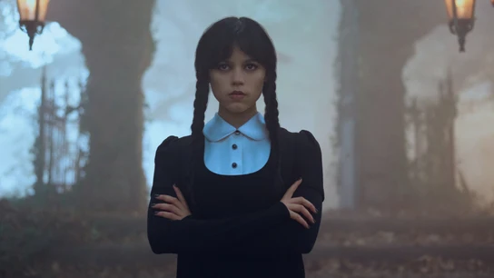 Jenna Ortega en Miércoles temporada 2 Jenna Ortega en Miércoles temporada 2