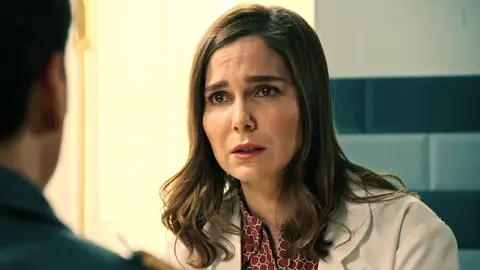 Begoña, al límite: ¡el sargento cree que podría estar involucrada en la muerte de Jesús! Begoña, al límite: ¡el sargento cree que podría estar involucrada en la muerte de Jesús!