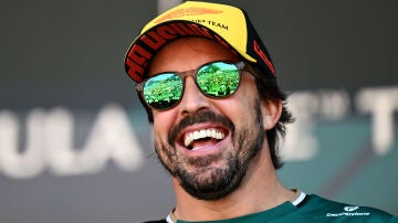 Fernando Alonso durante el GP de España 2025
