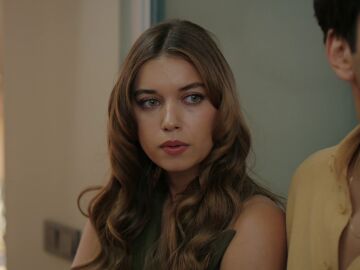 La desconfianza de Seyran provoca un tenso encontronazo con la fisioterapeuta de Ferit 