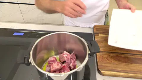 Cubre las costillas con agua Cubre las costillas con agua