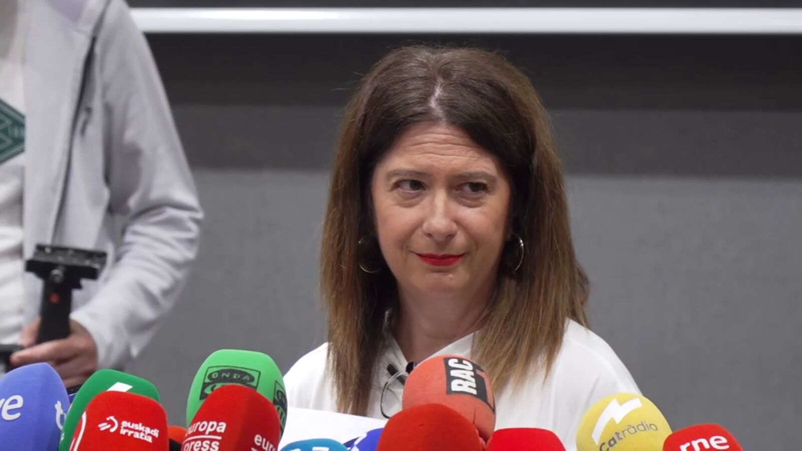 La Fiscalía respalda que se investigue a Leire Díez por posibles delitos tras la difusión de unos audios