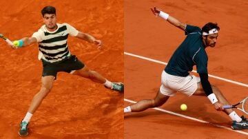 Carlos Alcaraz y Lorenzo Musetti, en acción en Roland Garros