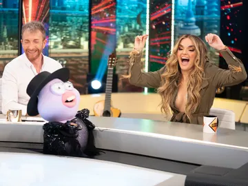 Petancas sorprende a Melody con una culinaria versión de 'Esa Diva': "Voy a cantarla en mis conciertos" Petancas sorprende a Melody con una culinaria versión de 'Esa Diva': "Voy a cantarla en mis conciertos"