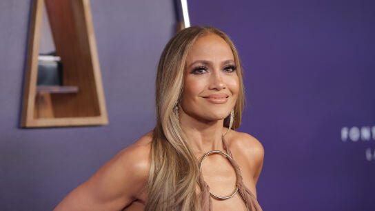 Jennifer L&oacute;pez en los AMA 2025