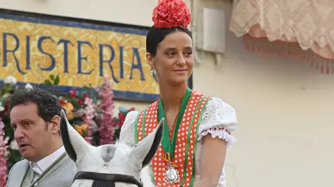 Victoria Federica con el vestido de la infanta Elena Victoria Federica con el vestido de la infanta Elena