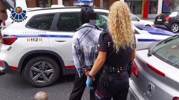 Uno de los arrestados de una organización criminal