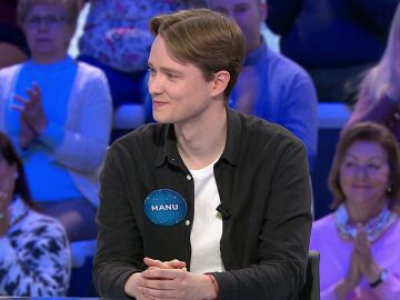 Manu desmiente con un gesto el comentario de Gonzalo Miró sobre el bote de Pasapalabra 