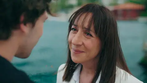 Nükhet lucha contra el tiempo: quiere unir a su hijo con los Korhan antes de morir Nükhet lucha contra el tiempo: quiere unir a su hijo con los Korhan antes de morir