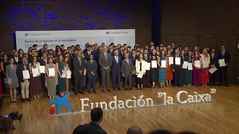 Entrega de las becas de la Fundación La Caixa Entrega de las becas de la Fundación La Caixa