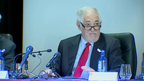 El presidente del Tribunal Constitucional, Cándido Conde-Pulido Los jueces reciben presiones políticas