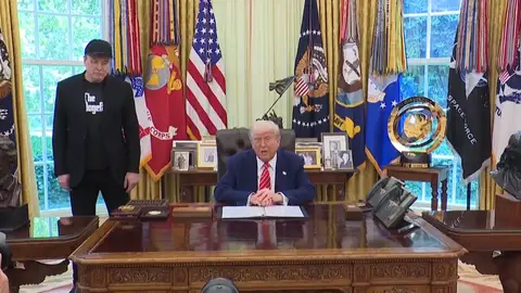 Donald Trump en Espejo Público. Donald Trump en Espejo Público.