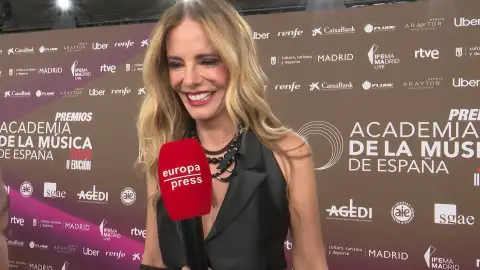 Paula Vázquez en el photocall de los Premios de la Academia de la Música de España 2025 Paula Vázquez en el photocall de los Premios de la Academia de la Música de España 2025
